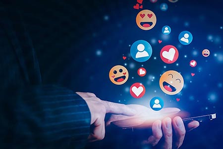 sosyal_medya_yonetimi EgeWeb'in Amerika ve Almanya lokasyonlu yüksek hızlı web hosting sunucuları ve 7/24 teknik destek